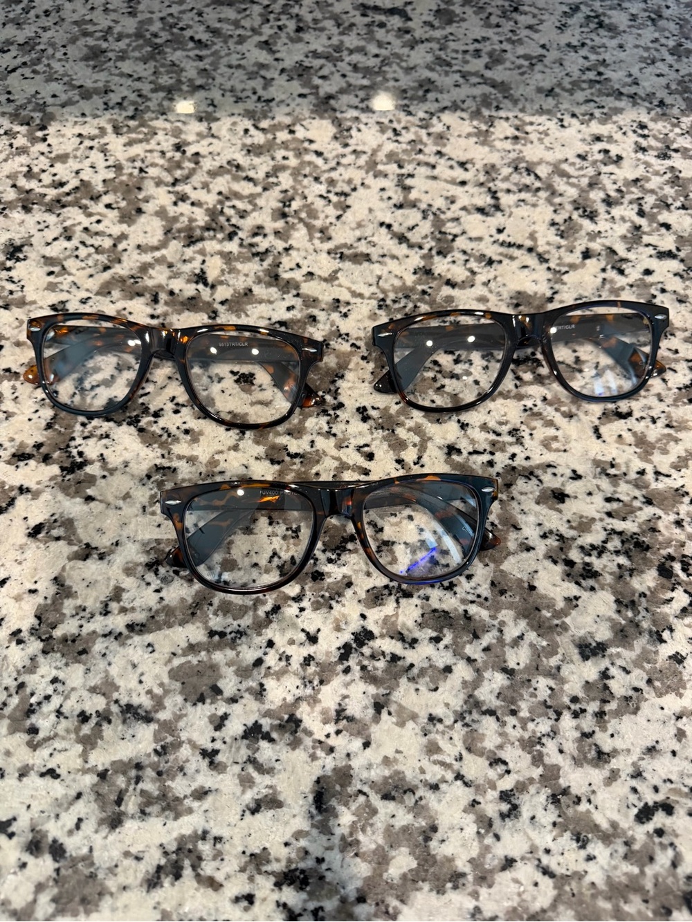 Classic Tortoiseshell Women’s Blue Light Glasses - Stylish Everyday Frames